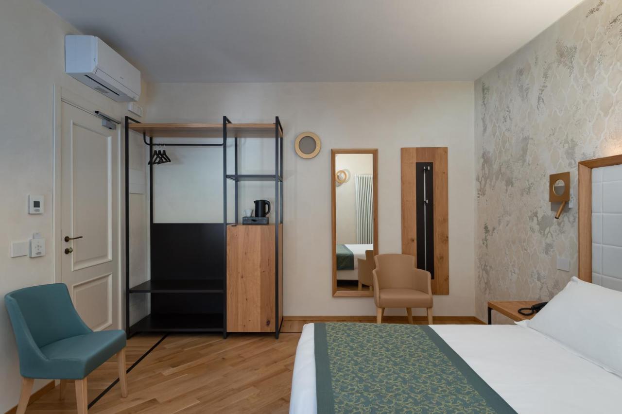 Ca Uberti Home Boutique Mantova Exterior photo