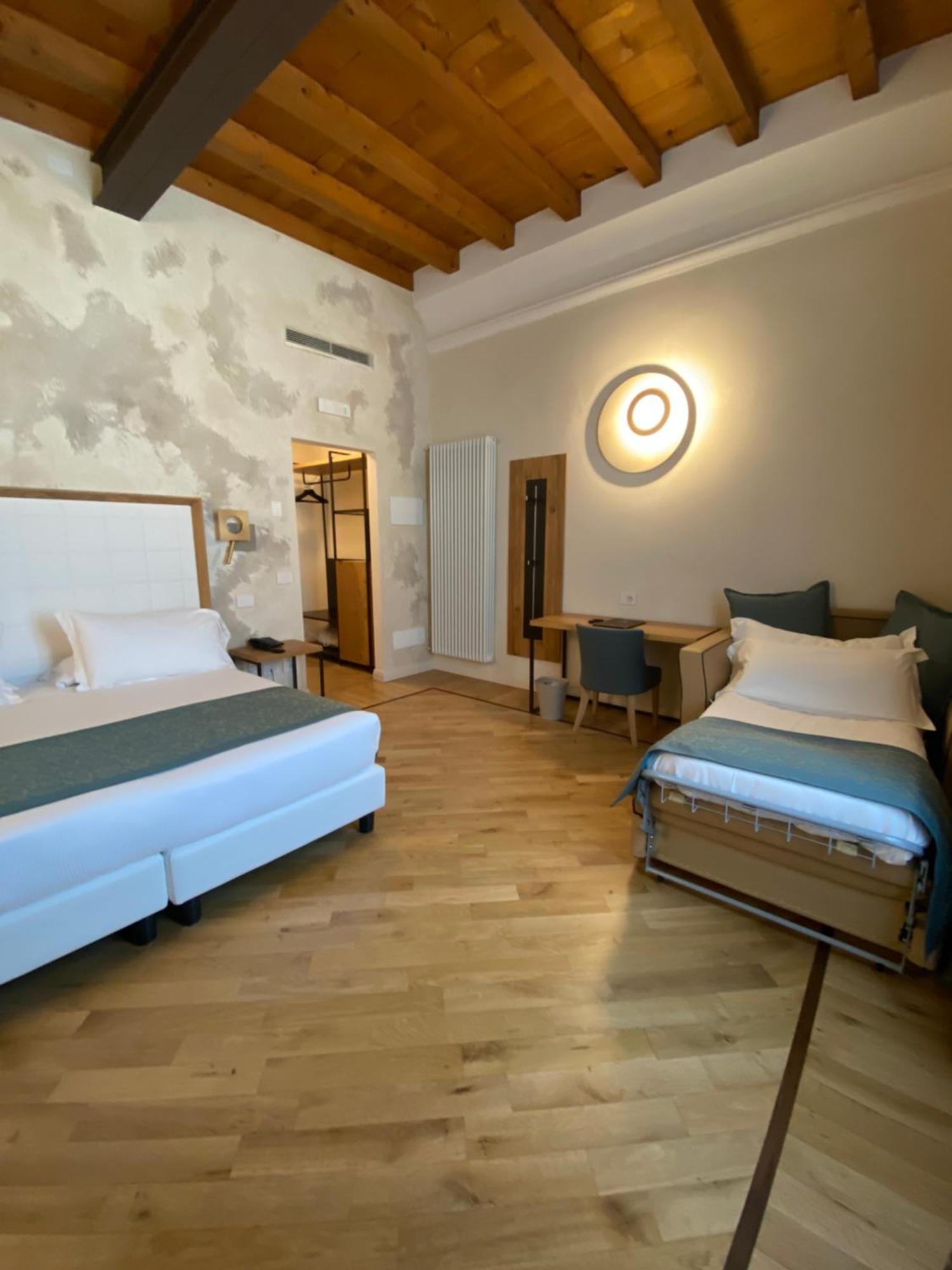Ca Uberti Home Boutique Mantova Exterior photo